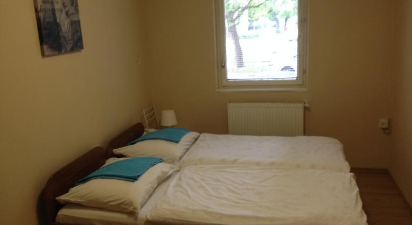 Simple Vodmat Albergue Liubliana
